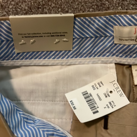JCrew Chino City Fit 3” Shorts - Picture 3 of 3
